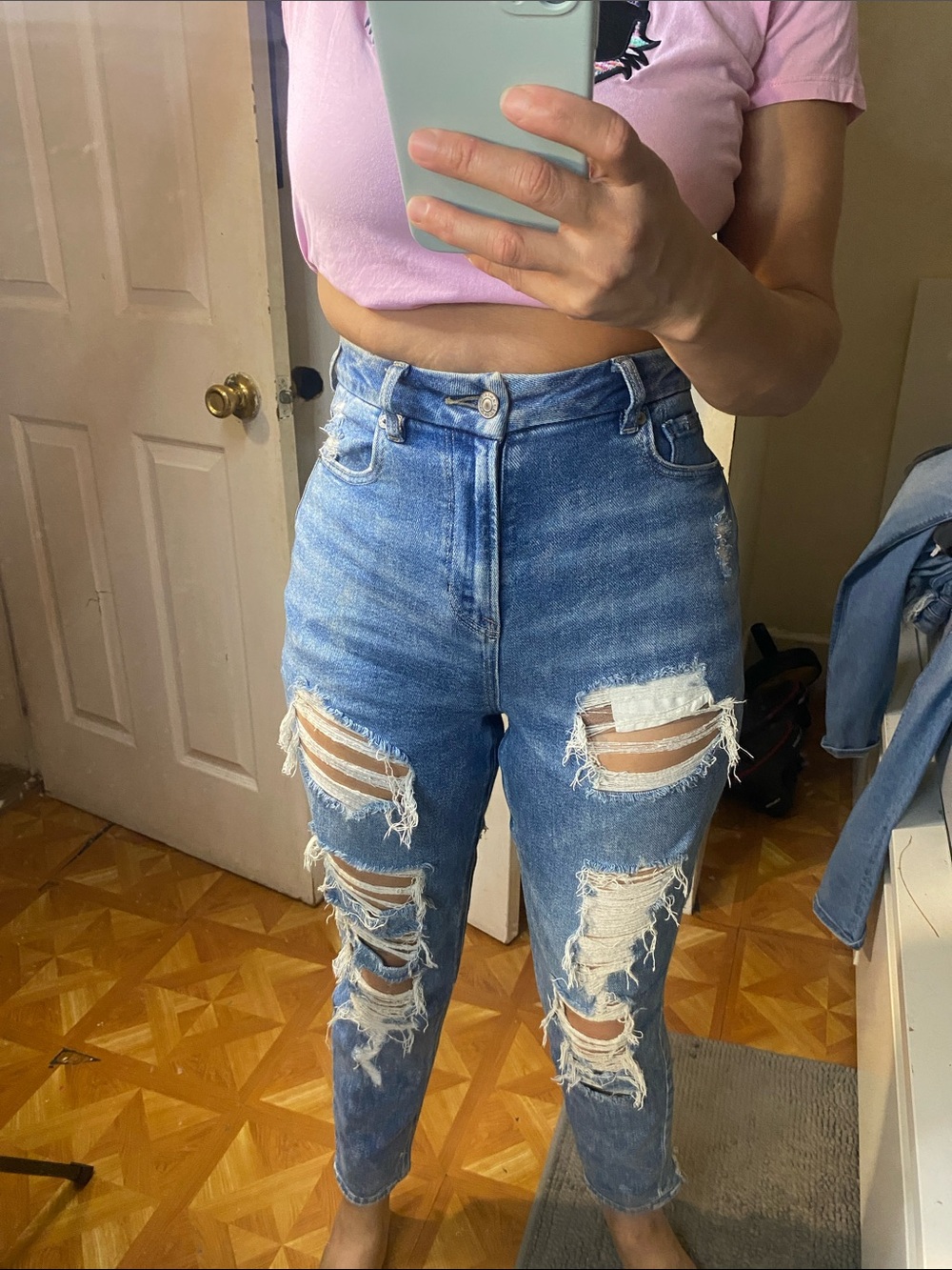 American Eagle Outfitters High-Rise Distressed Blue Jeans